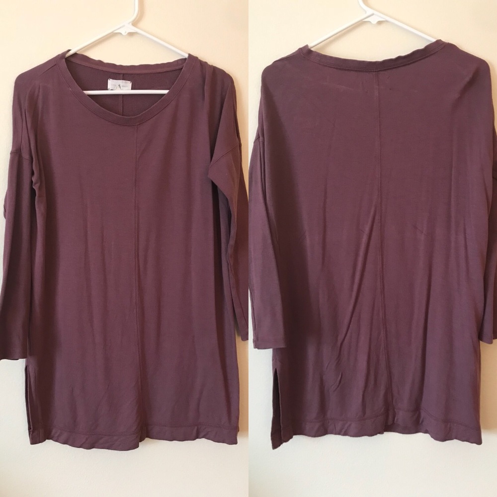 Quarter sleeve purple/ maroon shirt